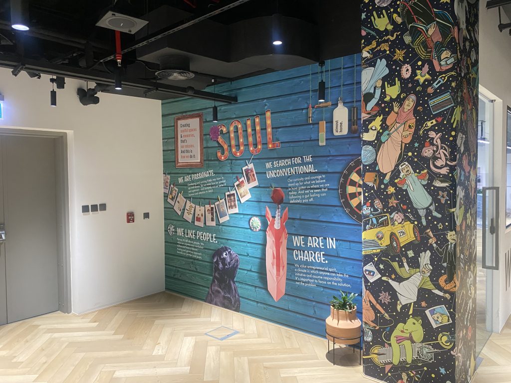 25 Hours Admin Office