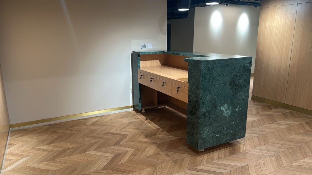 Staybridge Residence Entrance Lobby